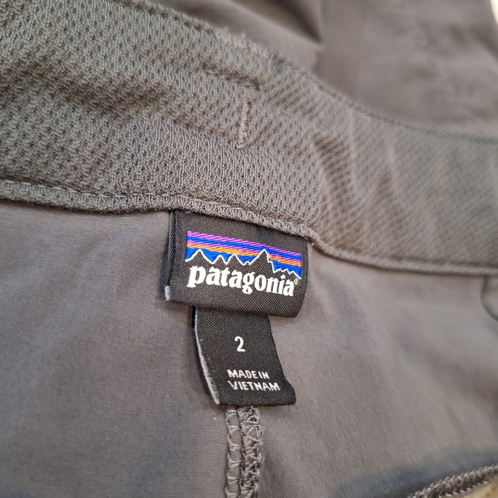 Patagonia Hiking Shorts Wom Sz 2 Gray Nylon Stretch Worn Wear‎ Outdoor 4" inseam - Picture 3 of 11